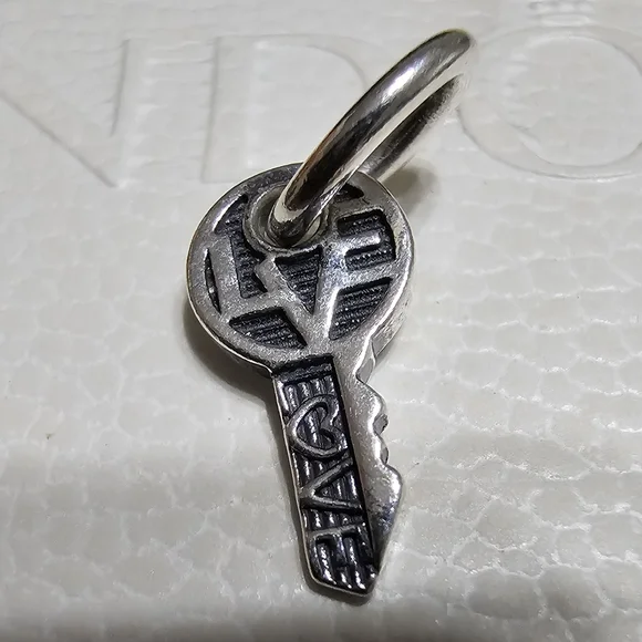 Pandora Love Key Charm Dangle - Picture 4 of 5